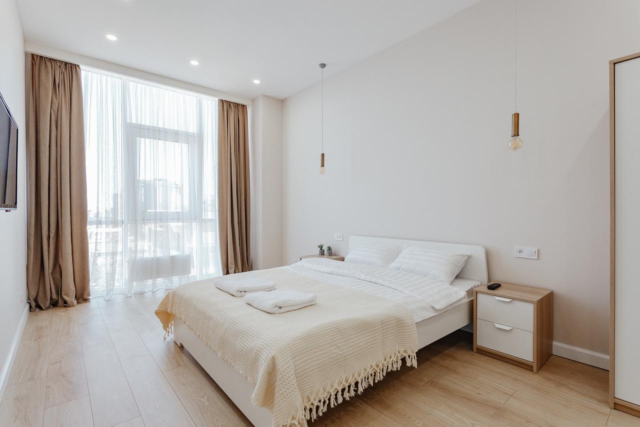 Skycity Apartments Odessa Exterior foto
